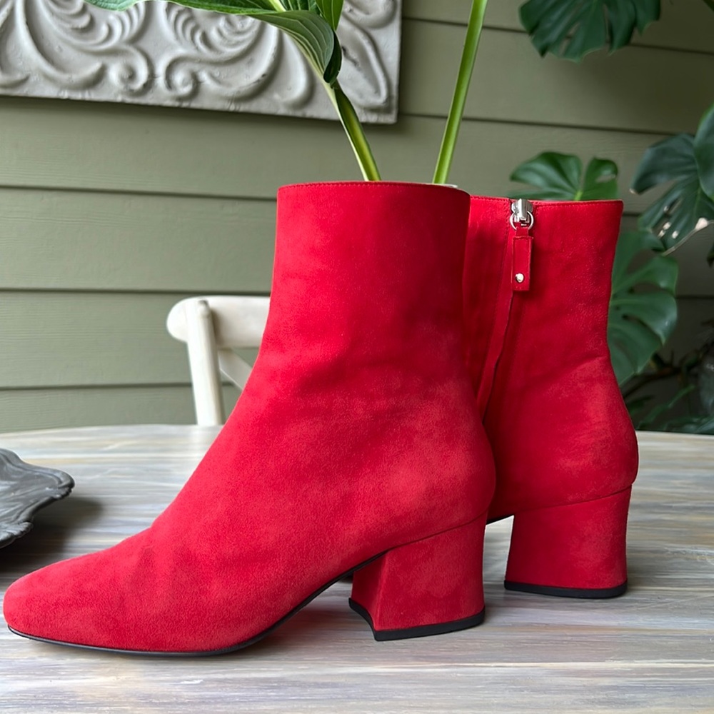 Dorateymur Sybil Leek Red Suede Ankle Boots Vintage
